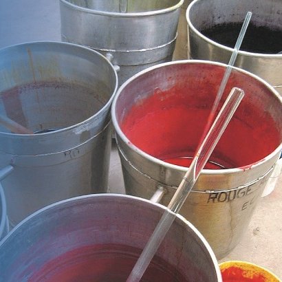 Pots de colorants textile
