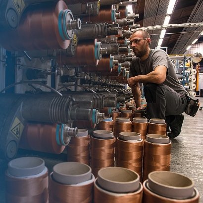 Vérification de la production de bobines de fils