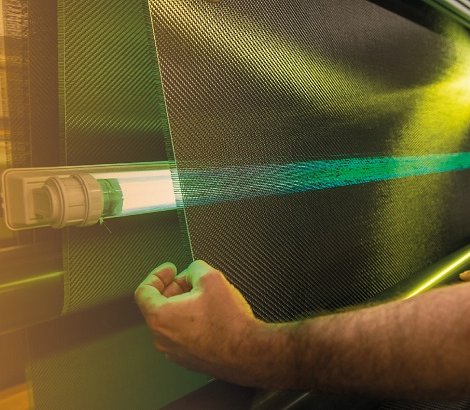 Analyse d'un tissu fini